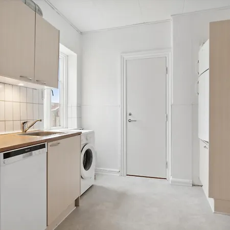 New Yorker 2 Bedroom Lejlighed Taet Pa Centrum Апартаменты
