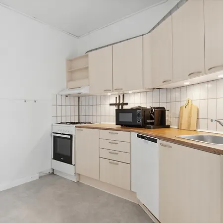 New Yorker 2 Bedroom Lejlighed Taet Pa Centrum *